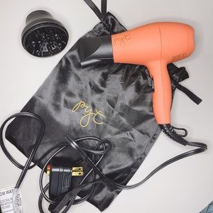 Pyt mini turbo hair dryer
